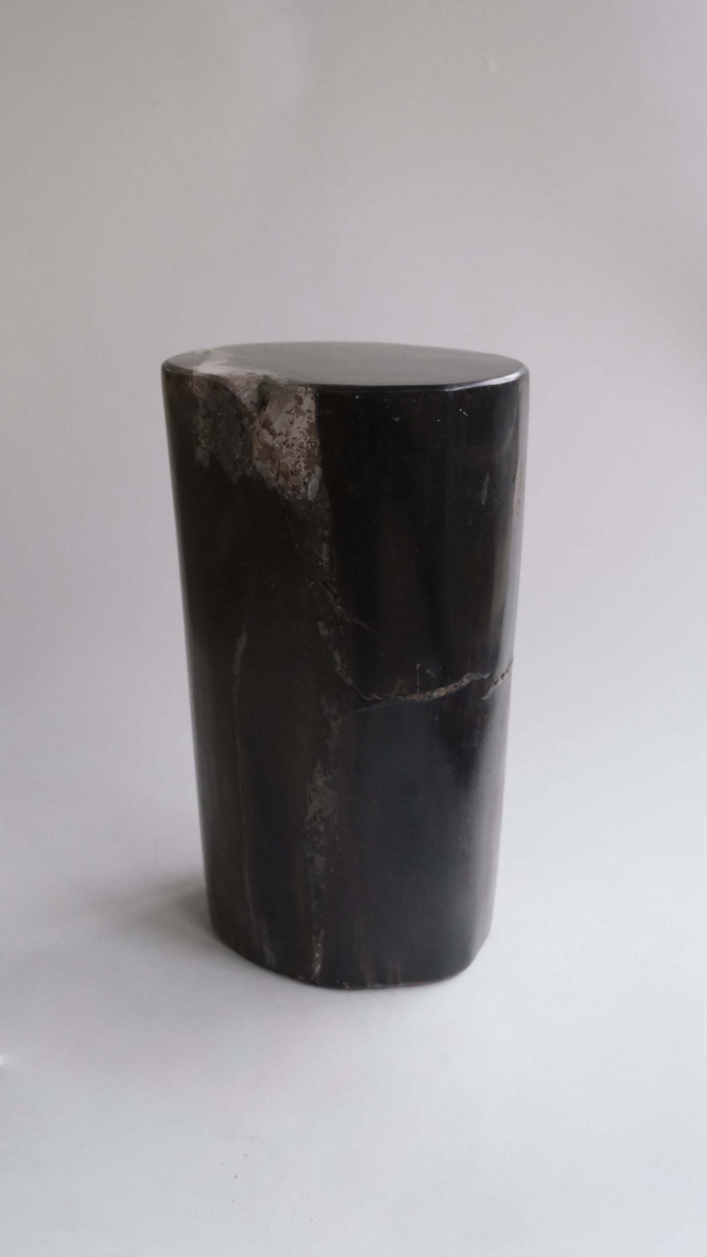 Stool #042